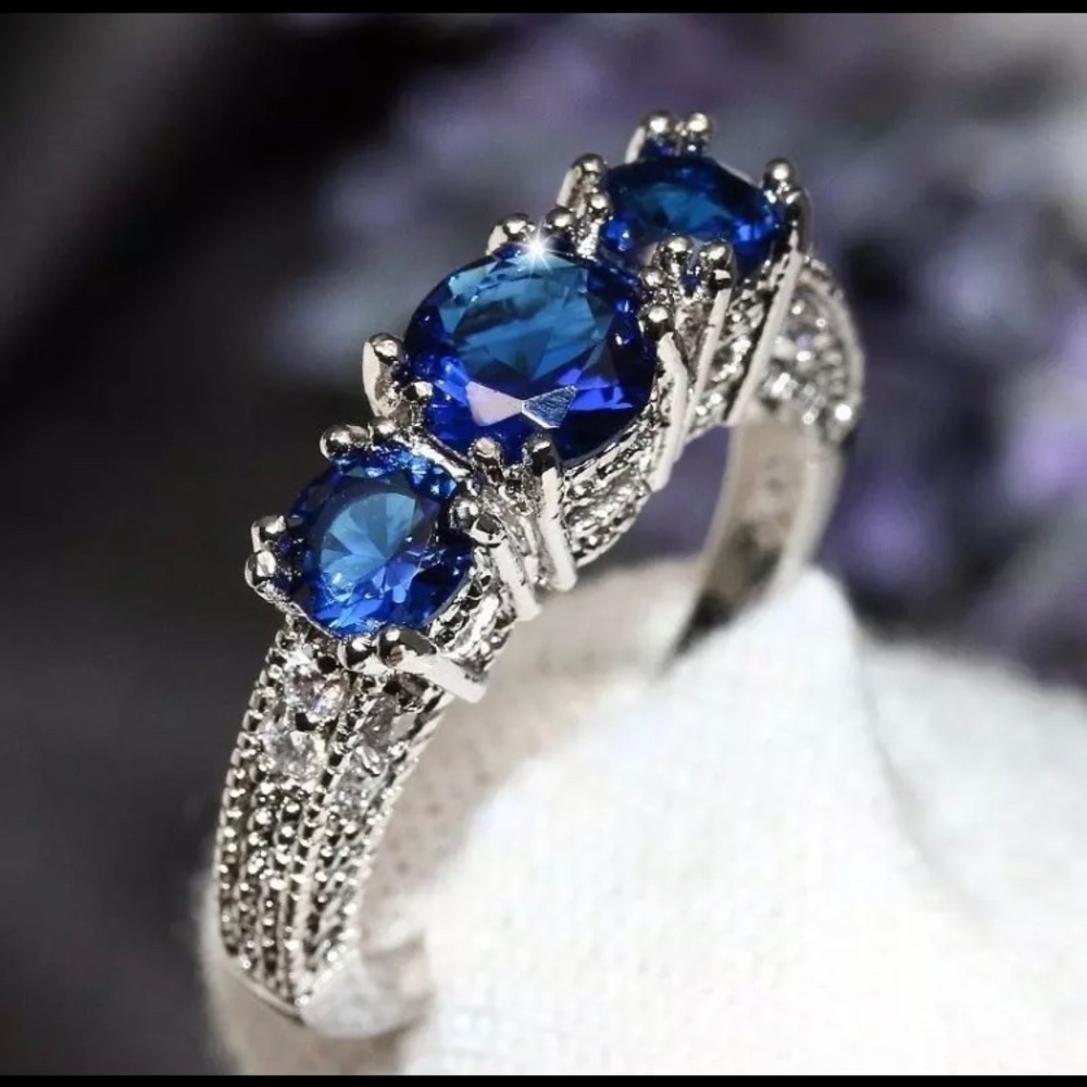 Blue 3 Stones Silver Ring
